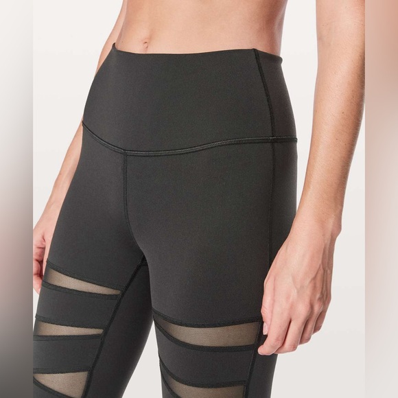 Lululemon Wunder Under Pant (Hi-Rise) *Tech Mesh 28" - Picture 4 of 9